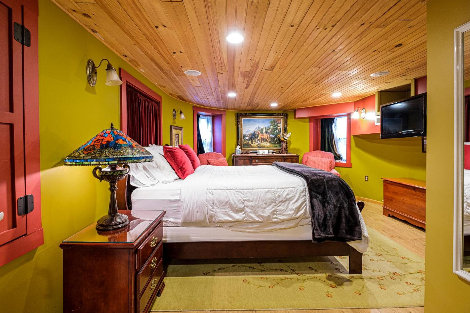 Stone Manor Boutique Inn Britain 外观 照片