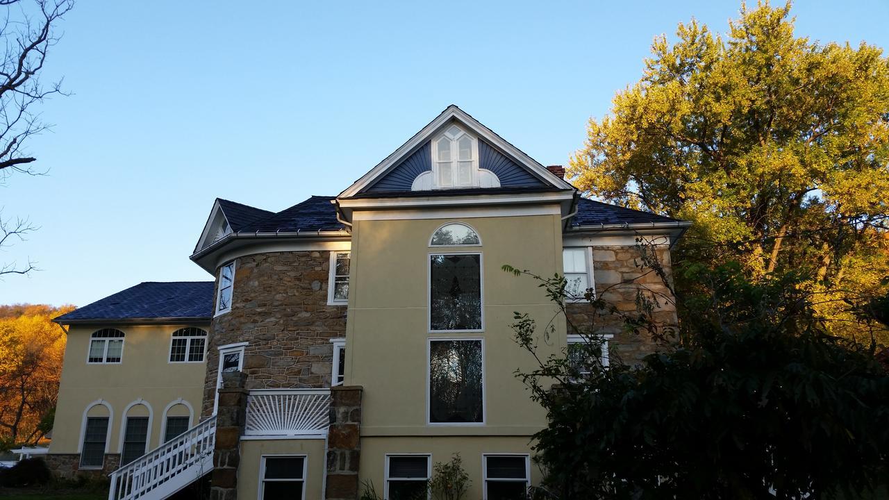 Stone Manor Boutique Inn Britain 外观 照片